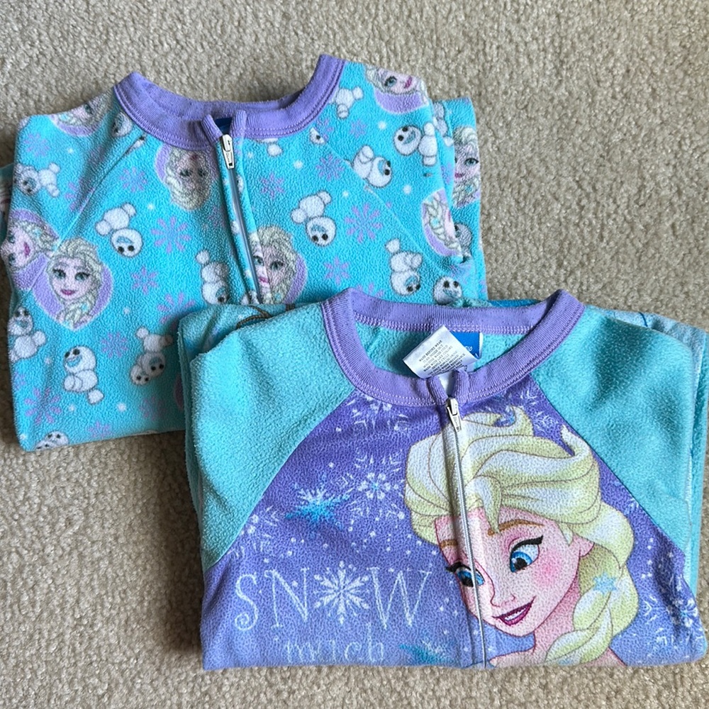Disney Frozen girls footed fleece pajamas, set of 2